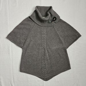 Womens grey poncho sweater turtleneck sweater with buckle detail size medium